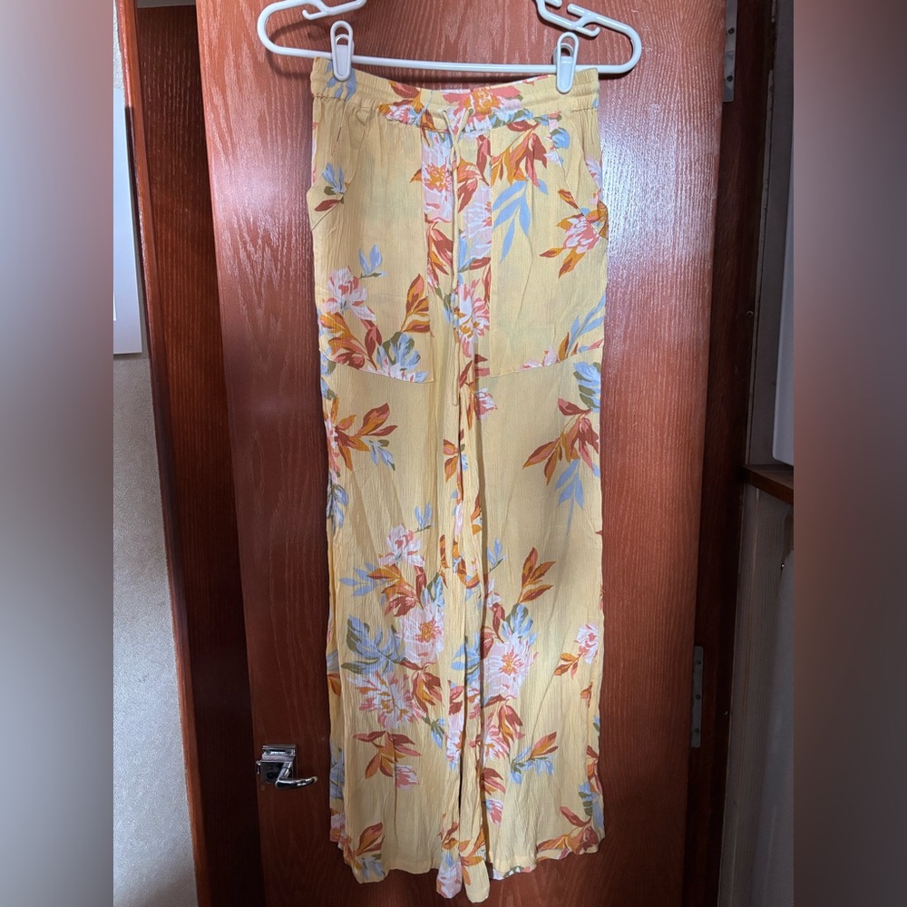 Floral Wide-Leg Pants